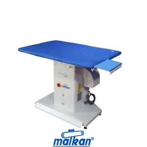 Profesyonel vakumlu gömlek ütü masası kullanımı